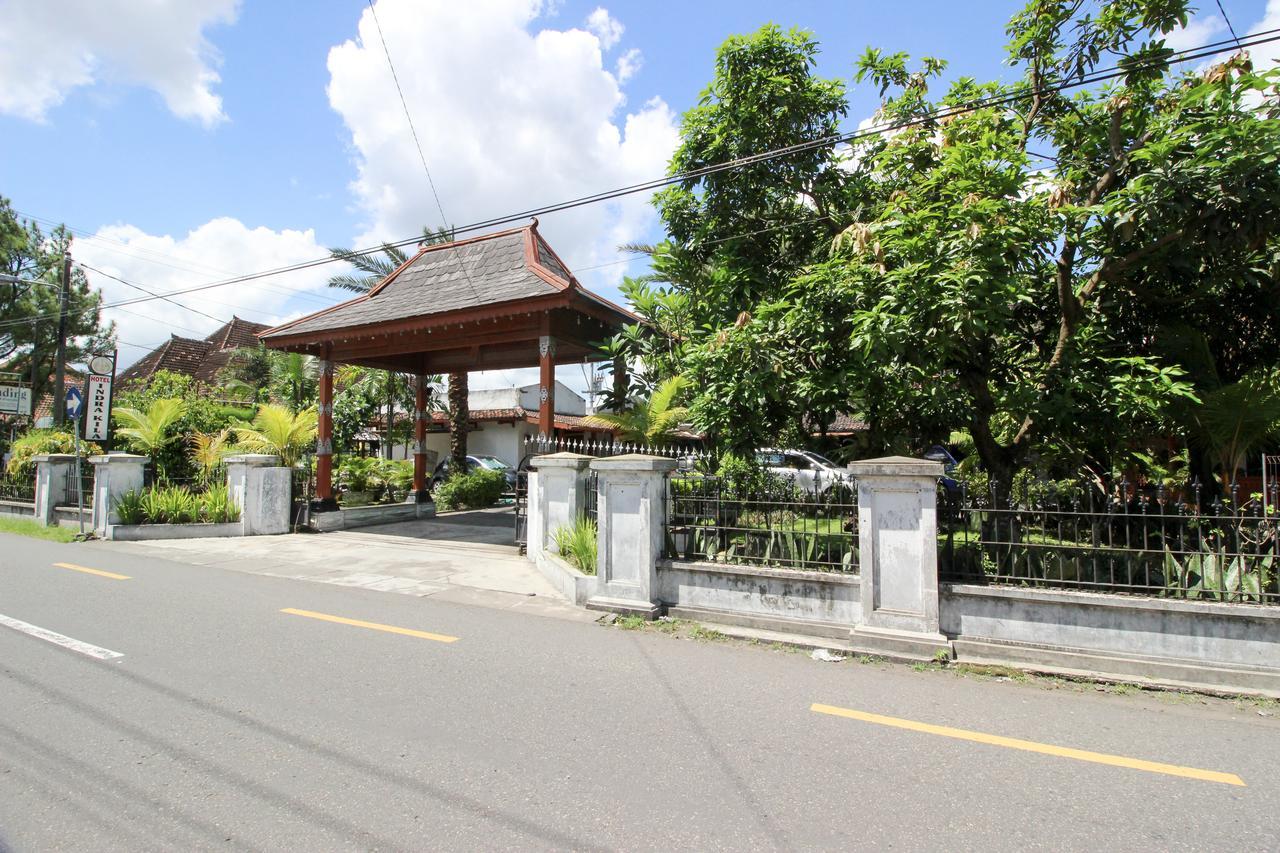 Reddoorz Plus Near Alun Alun Selatan 2 Yogyakarta Exterior foto
