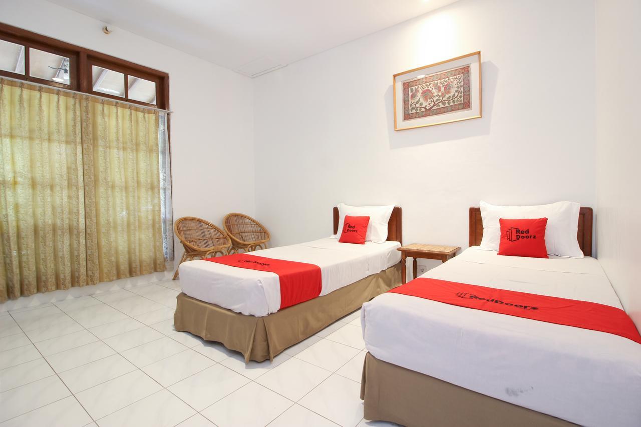 Reddoorz Plus Near Alun Alun Selatan 2 Yogyakarta Exterior foto